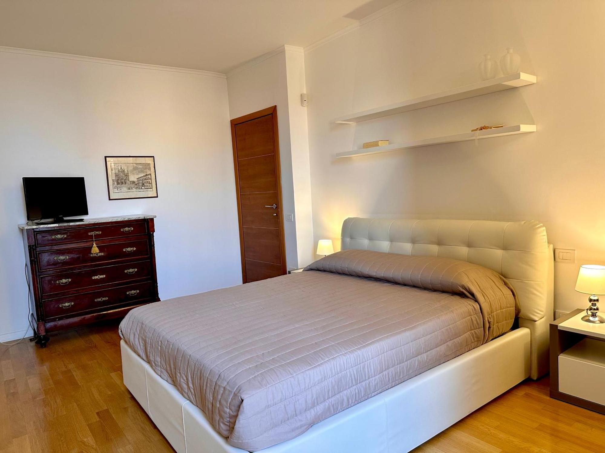 Sisters' Home - Appartamento Nel Centro Storico Con Terrazzo, Aria Condizionata E Vasca Da Bagno Siena Exteriér fotografie